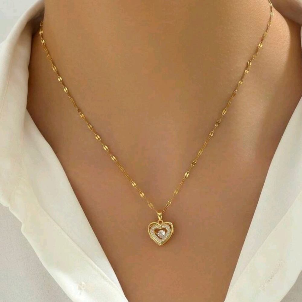 NEW Gold Plated Stainless Steel "Dancing" Cubic Zirconia Heart Neckl…